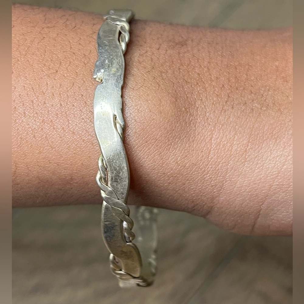 Vintage Sterling Silver Signed Mexico Bangle Bracelet marked with eagle